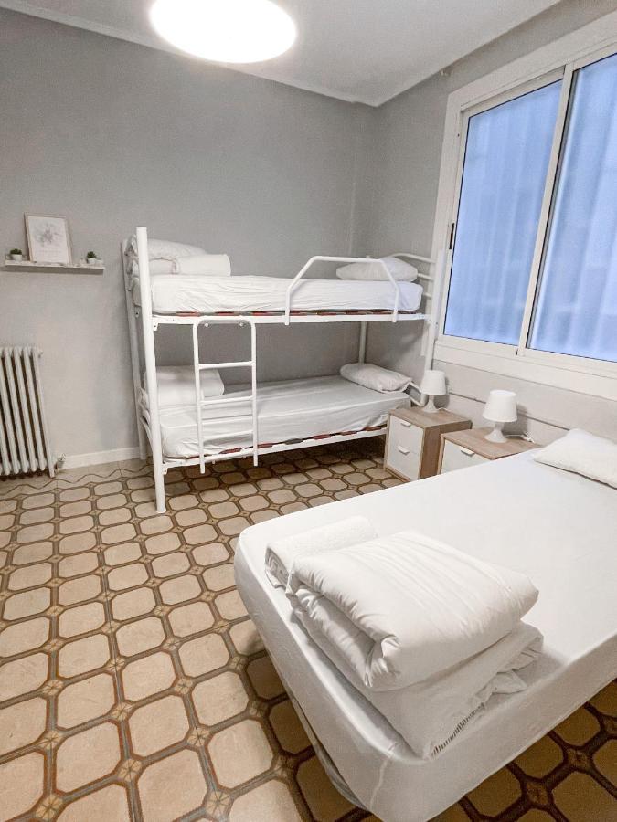 Az The Old Town Hostel - Coliving Сарагоса Екстер'єр фото